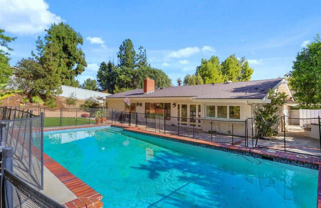 4289 Aleman Drive Gallery 2