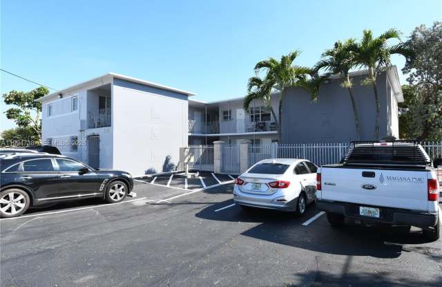 1398 NW 61st St photos photos