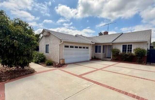 13628 Addison Street photos photos