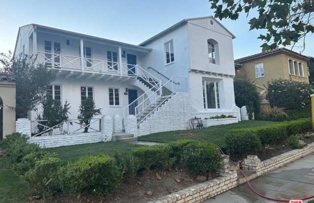 1163 S Crescent Heights Blvd photos photos