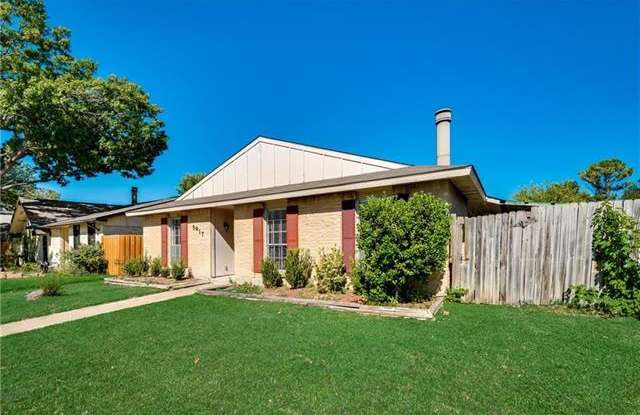 5917 Mimosa Lane Gallery 2