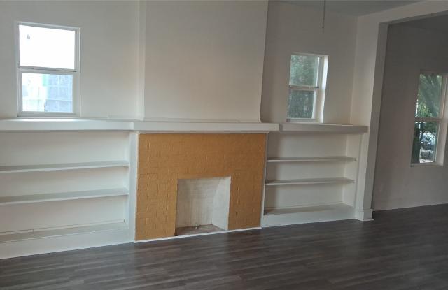 1224 Frost Avenue Gallery 2