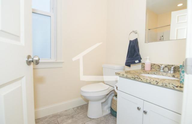 Nice 4 bed near BU photos photos