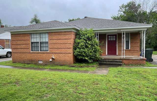 1 Bed 1 Bath Duplex For Lease photos photos