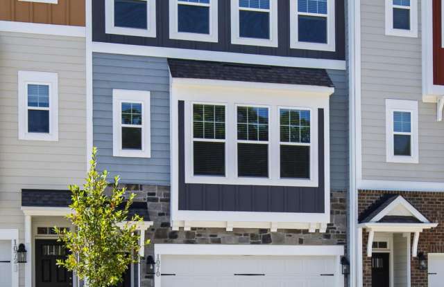1070 Manorhaven Drive photos photos