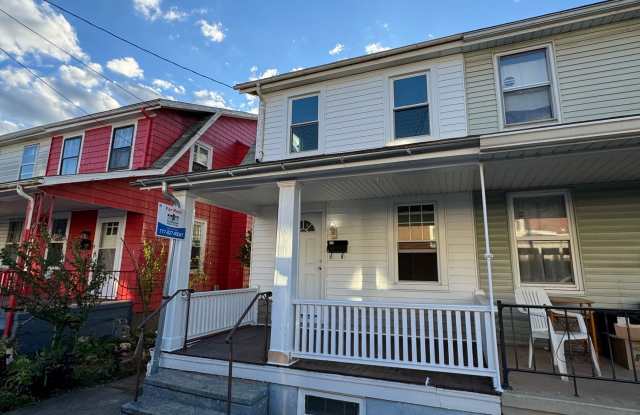 624 Courtland Street - 624 Courtland Street, York, PA 17403 624 Courtland Street - 624 Courtland Street, York, PA 17403