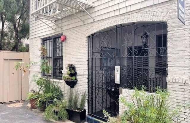 5 Fella Pl #201 photos photos