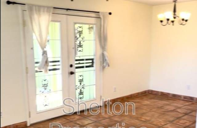 10207 N 8th Pl Unit A Gallery 3