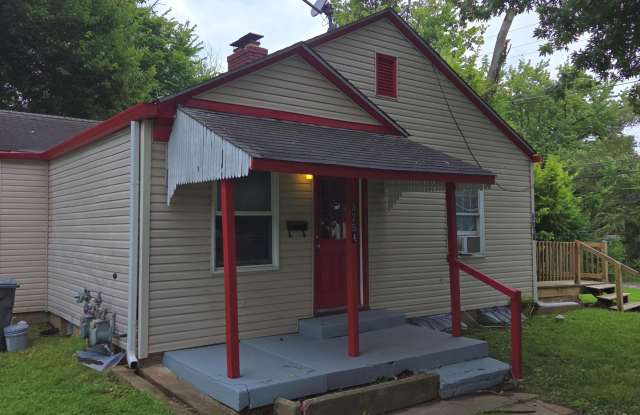 3754 Baltimore Avenue Gallery 2