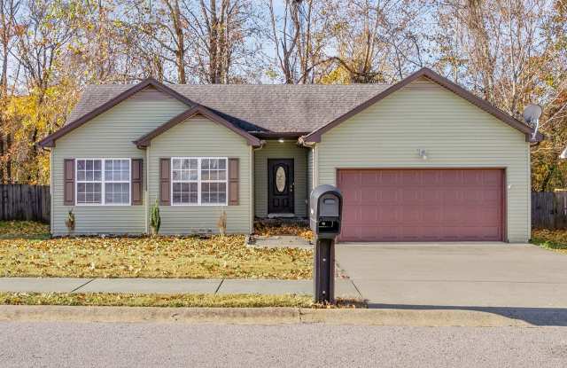 Pet Friendly Three Bedroom! - 1680 Parkside Drive, Montgomery County, TN 37042