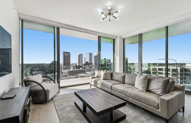 1000 WATER Street Gallery 2