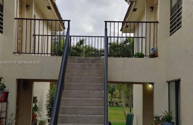 11128 Royal Palm Blvd photos photos