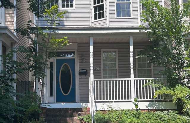 Charming 4-Bedroom Rental in The Fan District photos photos