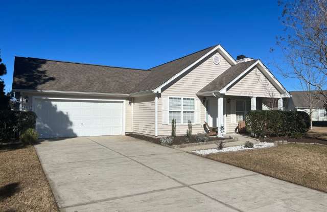 Pet-friendly, 3 Bedroom, 2 Bath Home with Fenced Yard in St. James School Area! Available in May! photos photos