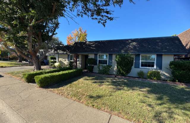 Upgraded Three Bedroom Duplex! photos photos