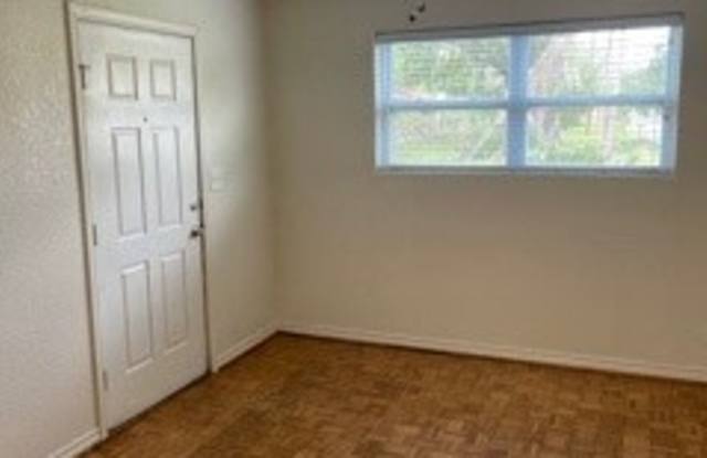 265 Schofield Dr Gallery 4
