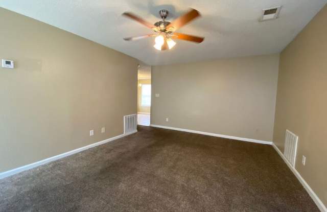 4832 Royal Run Dr Gallery 4