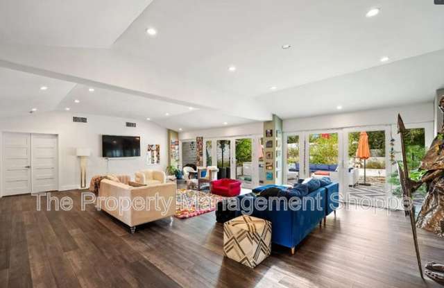 820 Foothill Lane Gallery 4