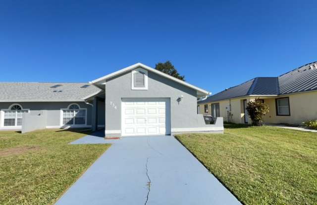 Fully Equipped 3BR/2BA Duplex in Poinciana! - Priced to Rent!! photos photos