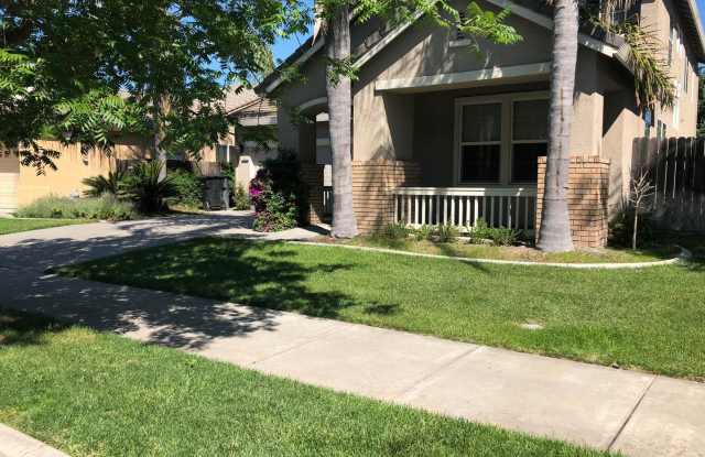 1454 Grand Oak Way Gallery 2