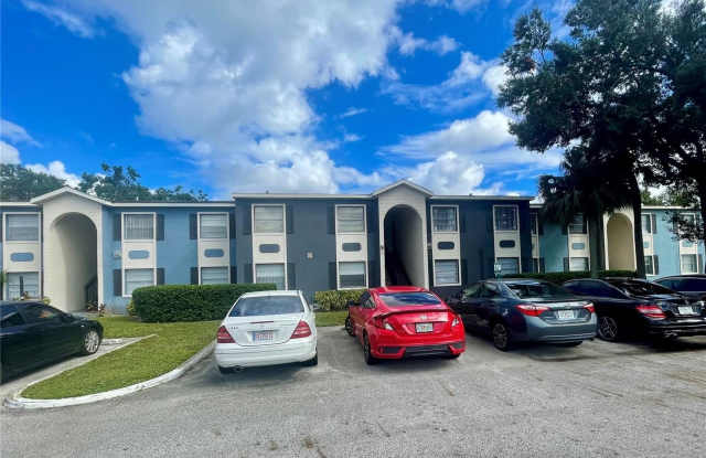 2567 N ALAFAYA TRAIL - 2567 North Alafaya Trail, University, FL 32826