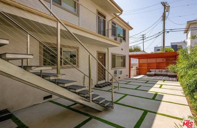 1553 S Saltair Ave photos photos