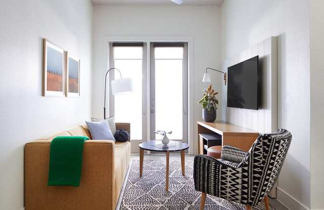 Sentral East Austin Gallery 4