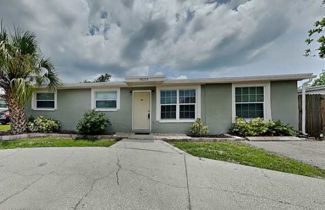 8638 94th Avenue photos photos