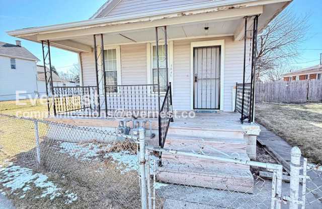 1547 Airline Avenue photos photos