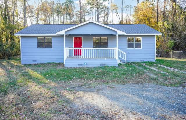 Three Bedroom Home! - 611 Martin Street, Durham, NC 27704