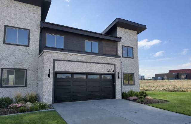 Brand New Three Bedroom Ames Townhome with $1,000 signing bonus! photos photos