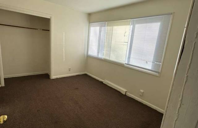 8023 West Thurston Avenue - 1 Gallery 4