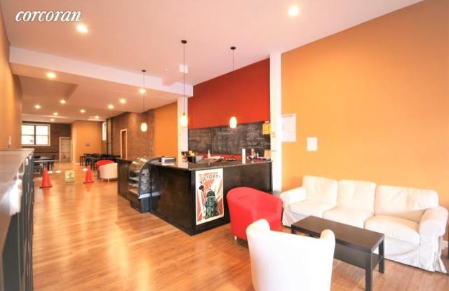 686 Grand Street Gallery 4