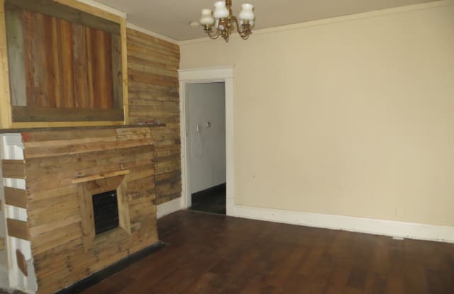 65 Dana Ave Gallery 3