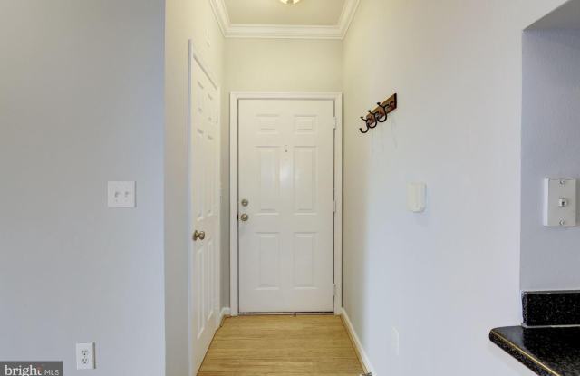 19601 GALWAY BAY CIR #202 - 19601 Galway Bay Circle, Germantown, MD 20874