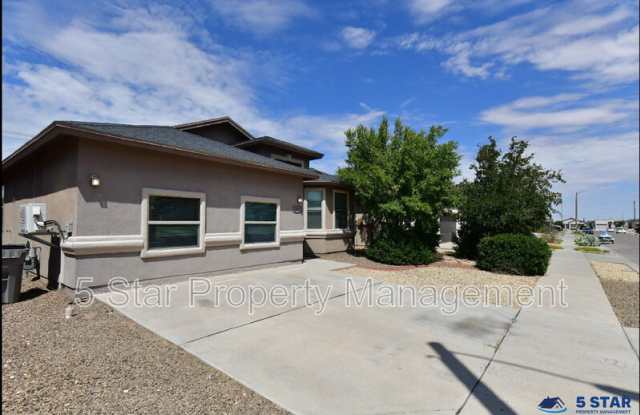 4913 Adrian Campos St !! Gallery 4