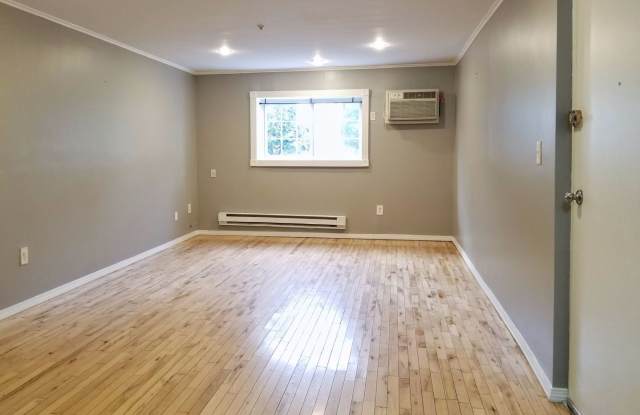 2bed1ba, Newly remodeled condo on 1st floor. On bus line. photos photos 2bed1ba, Newly remodeled condo on 1st floor. On bus line. photos photos