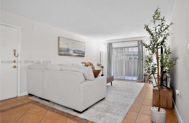 7221 Miami Lakes Dr Gallery 1