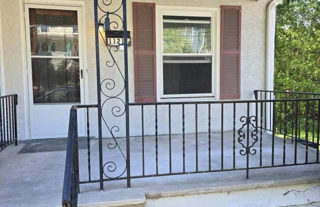 1121 Monroe Avenue photos photos