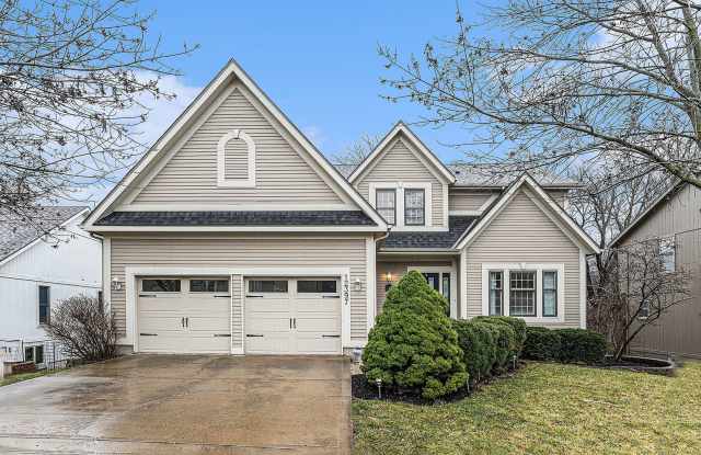 4 Bed 5 Bath home creek view in back photos photos