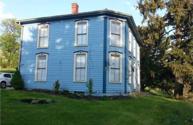 49241 Little McMahon Creek Rd - 49241 Little McMahon Creek Road, Belmont County, OH 43950