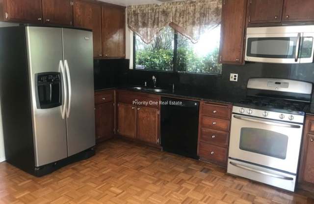 4002 Carmel Brooks Way Gallery 4