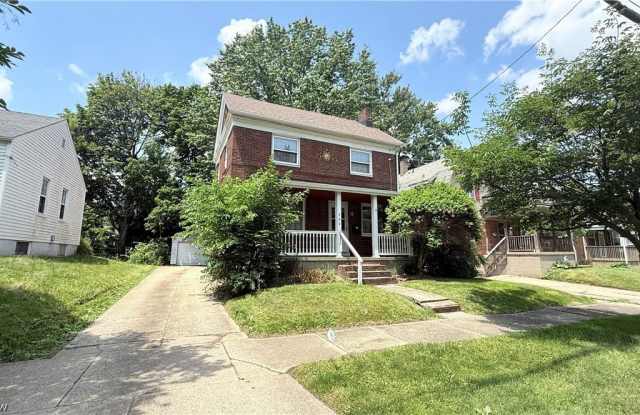 592 Lindell Street photos photos