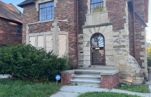 Beautiful historic updated home! Gallery 1