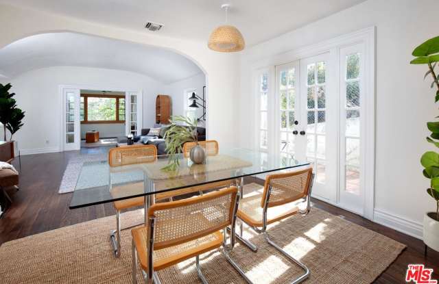 2508 LAKE VIEW Avenue Gallery 3