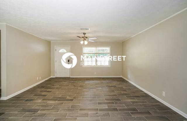 5141 Oakdale Court Gallery 4