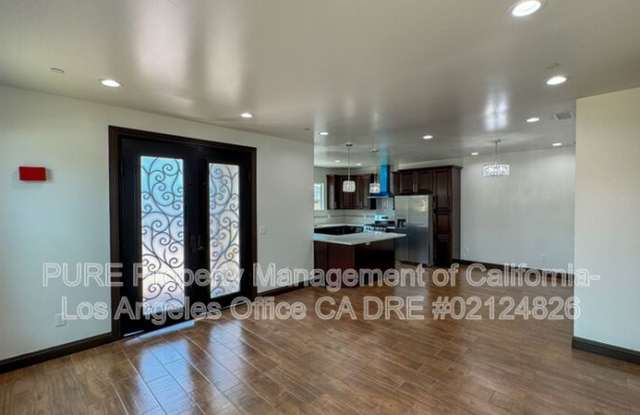 10718 Felton Avenue - 10718 Felton Avenue, Lennox, CA 90304