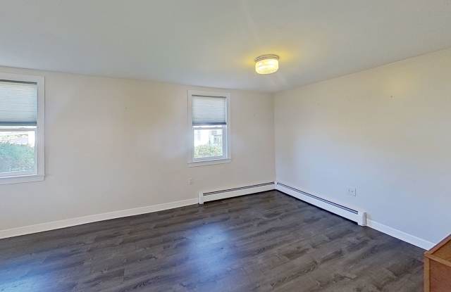Two Bedroom Home in Jefferson Borough Gallery 3
