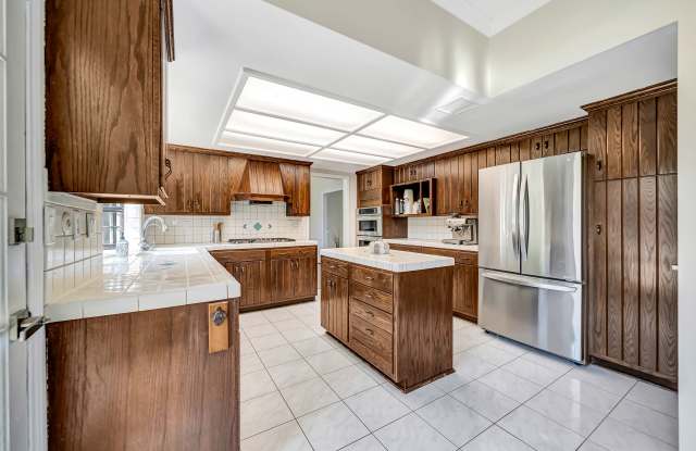 30428 Penrod Dr Gallery 2