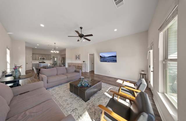 4 Bedroom in Hunters Trace photos photos